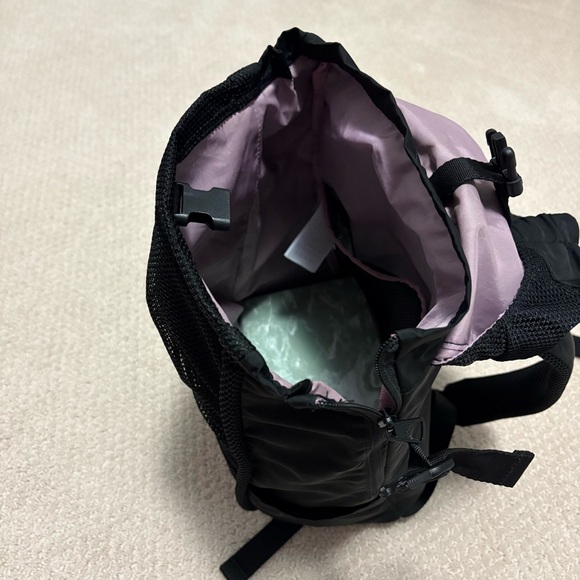 Adidas Yoga Backpack - Picture 9 of 10